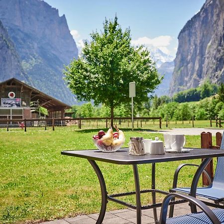 Apartment Trümmelbach, Comfortabl&Cozy, Private Terrace with best views Lauterbrunnen Exterior foto